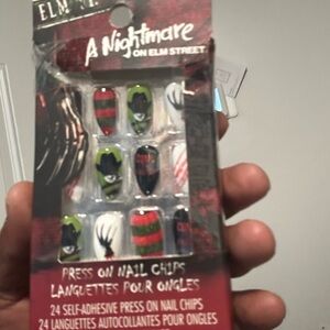 Press-On Nail Set